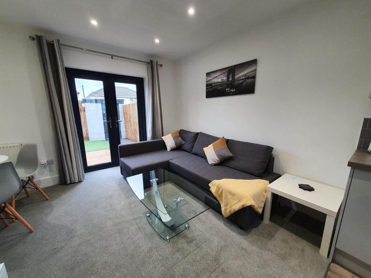 2 Bedroom Apartments In Filton By Cliftonvalley Apartments Bristol Bagian luar foto