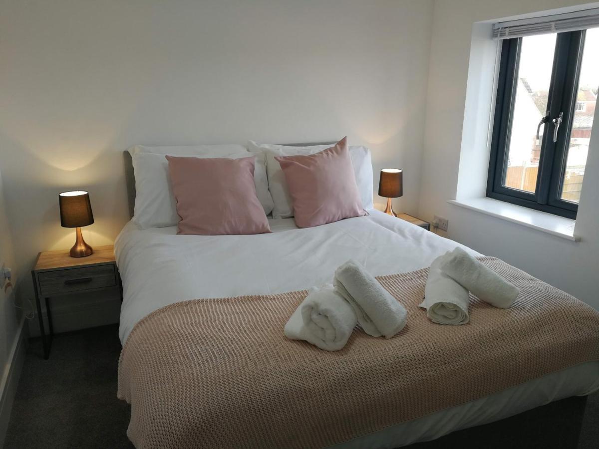 2 Bedroom Apartments In Filton By Cliftonvalley Apartments Bristol Bagian luar foto